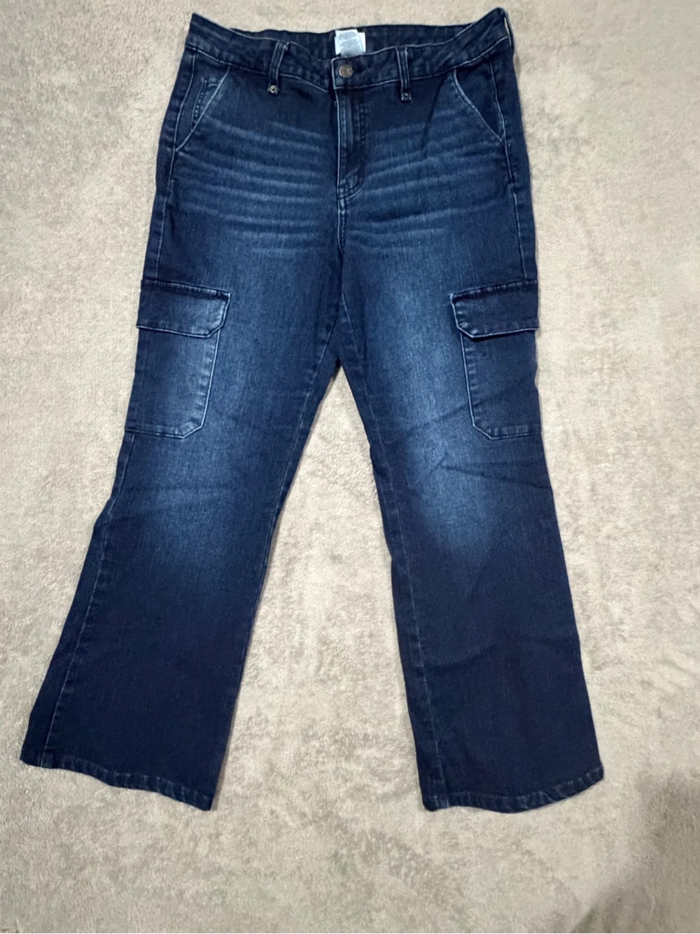 Time and Tru Women’s Size 12 Cargo Flare Jeans Dark Wash Stretch Denim